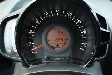 Voertuigafbeelding 23