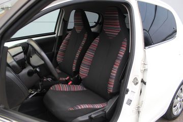 Voertuigafbeelding 3