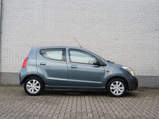 Voertuigafbeelding 6