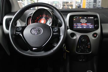 Voertuigafbeelding 13