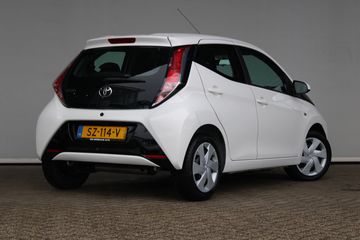 Voertuigafbeelding 4