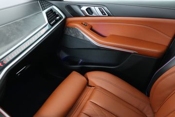 Voertuigafbeelding 46