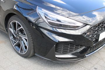 Voertuigafbeelding 12