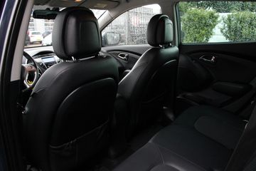 Voertuigafbeelding 8