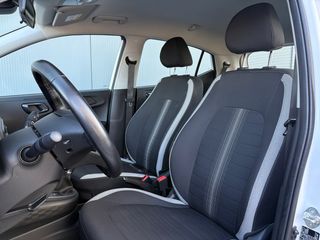 Voertuigafbeelding 12