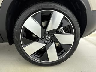 Voertuigafbeelding 24