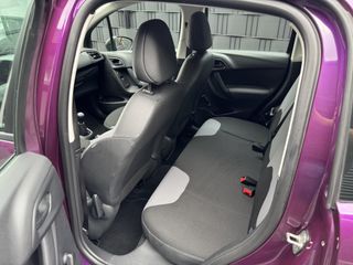 Voertuigafbeelding 11