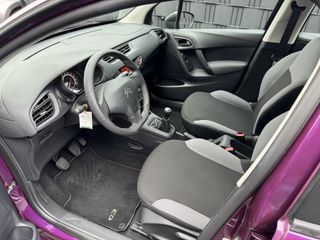 Voertuigafbeelding 8