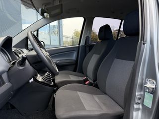 Voertuigafbeelding 7