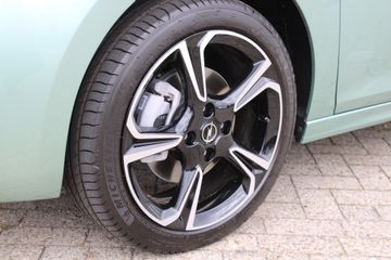 Voertuigafbeelding 13