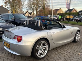 Voertuigafbeelding 4