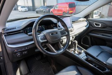 Voertuigafbeelding 9