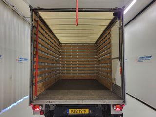 Voertuigafbeelding 5