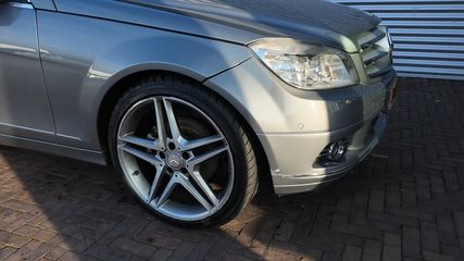 Voertuigafbeelding 7