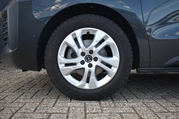 Voertuigafbeelding 30