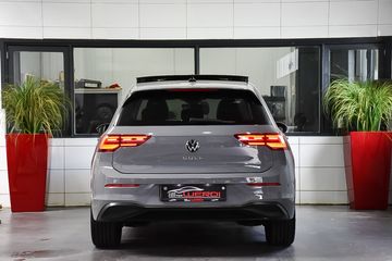 Voertuigafbeelding 5