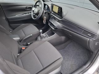 Voertuigafbeelding 15