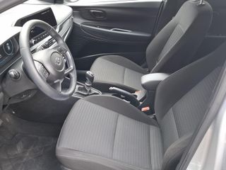 Voertuigafbeelding 8