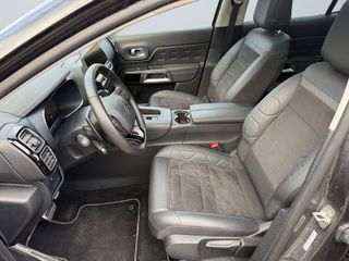 Voertuigafbeelding 14