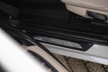 Voertuigafbeelding 32