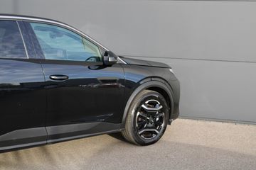 Voertuigafbeelding 6