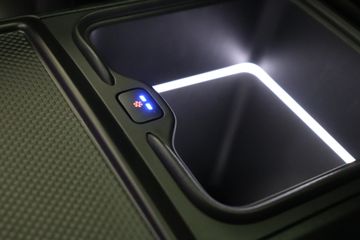 Voertuigafbeelding 12