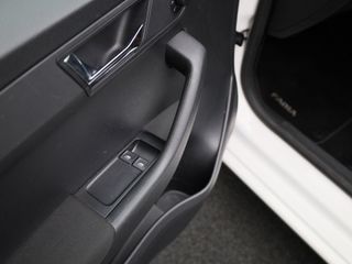 Voertuigafbeelding 27