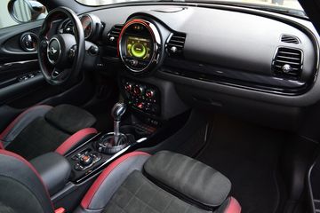 Voertuigafbeelding 6