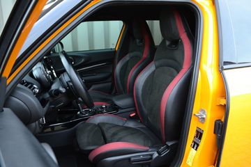 Voertuigafbeelding 7