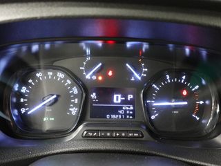 Voertuigafbeelding 17