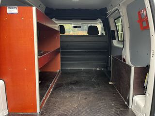 Voertuigafbeelding 12