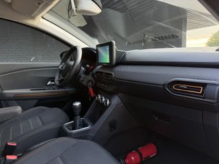 Voertuigafbeelding 13