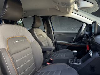 Voertuigafbeelding 2