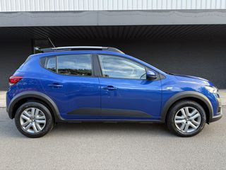 Voertuigafbeelding 8