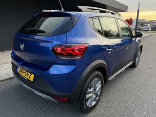 Voertuigafbeelding 9