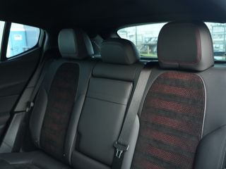 Voertuigafbeelding 52