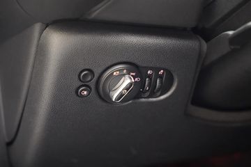 Voertuigafbeelding 27