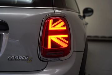 Voertuigafbeelding 35