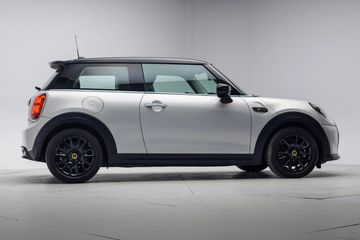 Voertuigafbeelding 37