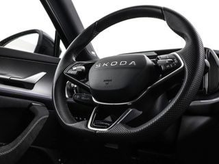 Voertuigafbeelding 30