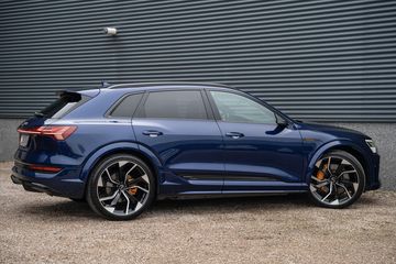 Voertuigafbeelding 42