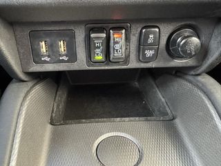 Voertuigafbeelding 6