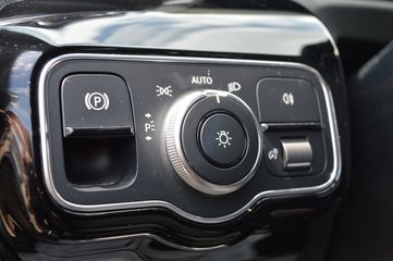 Voertuigafbeelding 18