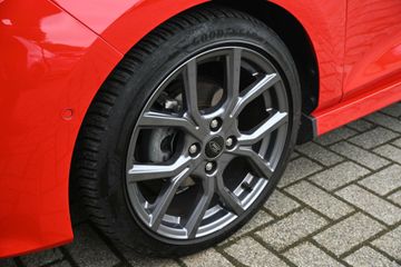 Voertuigafbeelding 31