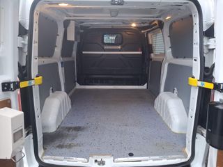 Voertuigafbeelding 13