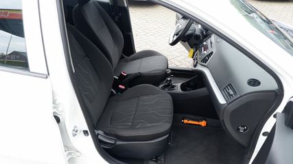 Voertuigafbeelding 12