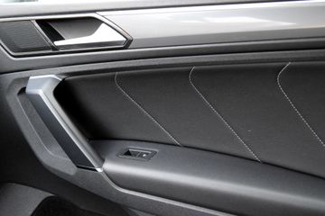 Voertuigafbeelding 36