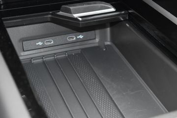 Voertuigafbeelding 38