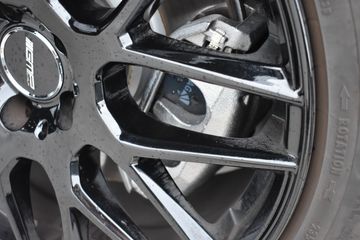 Voertuigafbeelding 6