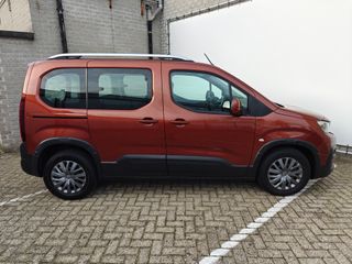 Voertuigafbeelding 7